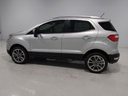 Used 2020 Ford EcoSport Titanium image 3
