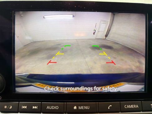 Used 2024 Nissan Rogue SV FWD image 26