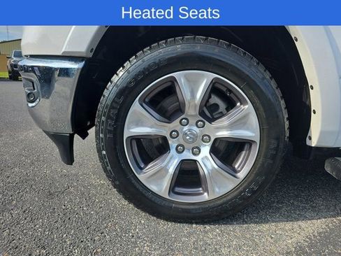 Used 2022 RAM 1500 Laramie AWD/4WD image 10