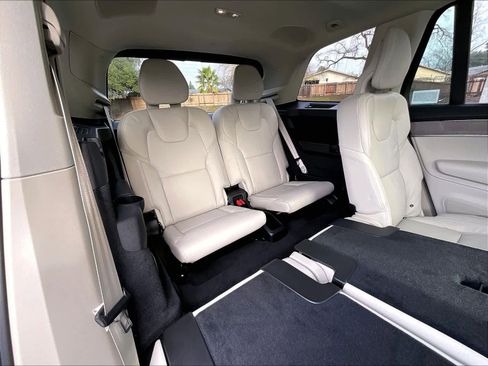 New 2026 Volvo XC90 T8 Ultra w/ Protection Package Premier image 28