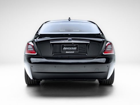 Used 2022 Rolls-Royce Ghost AWD/4WD image 4