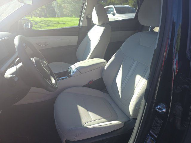 Used 2025 Hyundai Tucson SEL FWD image 12