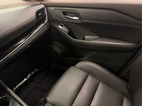 Certified 2023 Nissan Rogue SL w/ SL Premium Package FWD image 24
