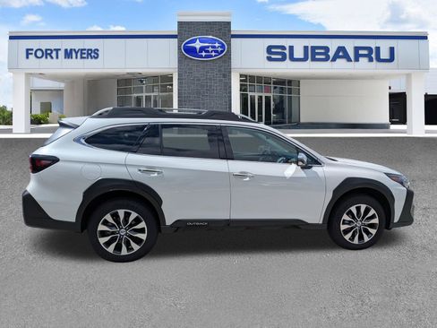 Certified 2025 Subaru Outback Touring XT AWD/4WD image 3