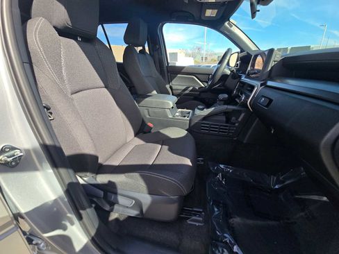 Used 2025 Toyota 4Runner SR5 image 11