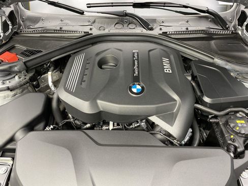 Used 2018 BMW 330i xDrive Sedan AWD/4WD image 16