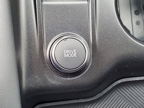 Used 2025 Ford Explorer Active image 22