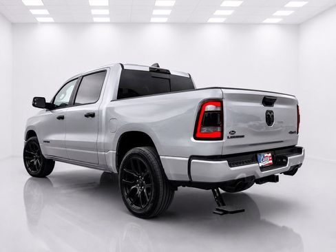 Used 2023 RAM 1500 Laramie AWD/4WD image 7