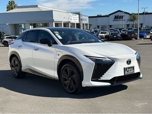 Certified 2026 Lexus RZ 450e AWD w/ Luxury Package image 2