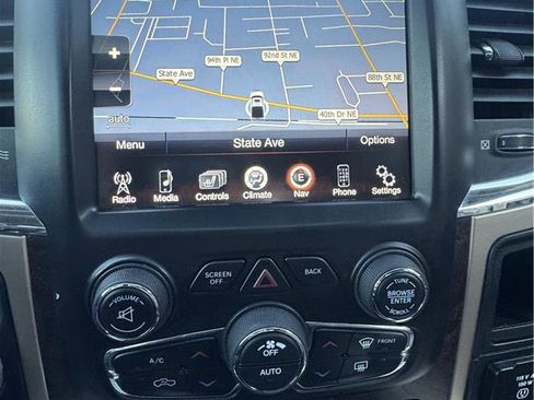 Used 2014 RAM 1500 Laramie Longhorn image 18