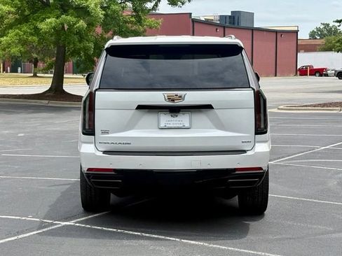 Certified 2025 Cadillac Escalade Sport Platinum AWD/4WD image 6