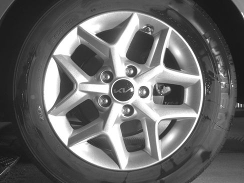 Used 2025 Kia Soul LX w/ LX Technology Package image 14