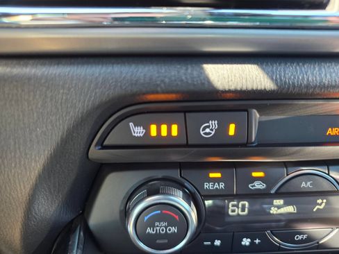 Used 2018 MAZDA CX-9 Grand Touring AWD/4WD image 15