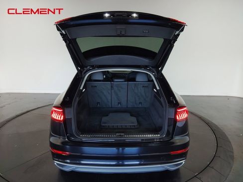 Used 2019 Audi Q8 Prestige image 8