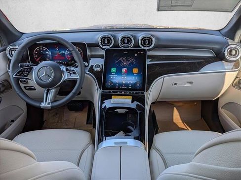 Certified 2026 Mercedes-Benz GLC 300 4MATIC image 17