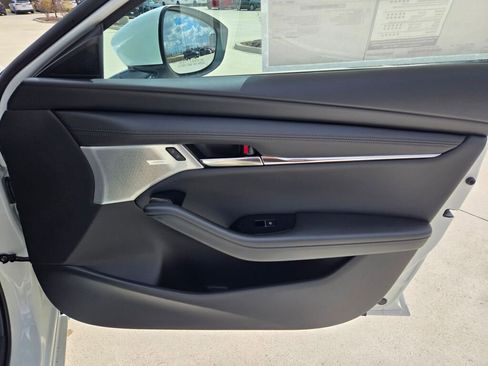 New 2026 MAZDA MAZDA3 2.5 S Hatchback w/ Premium Pkg image 6