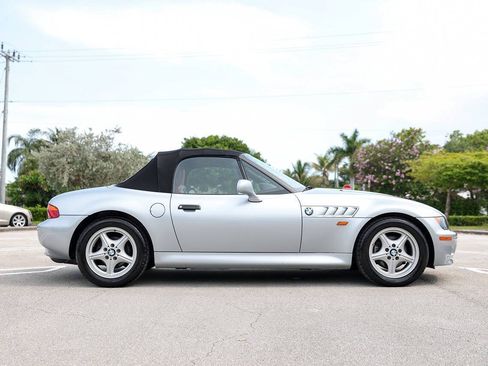 Used 1996 BMW Z3 1.9 RWD image 8