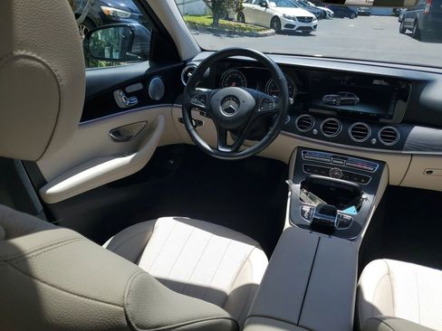 Used 2018 Mercedes-Benz E 300 4MATIC image 17