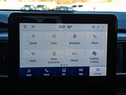 Used 2020 Ford Explorer XLT w/ Equipment Group 202A image 15