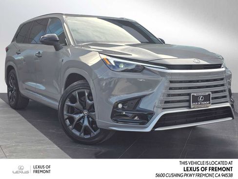 New 2026 Lexus TX 500h AWD image 1