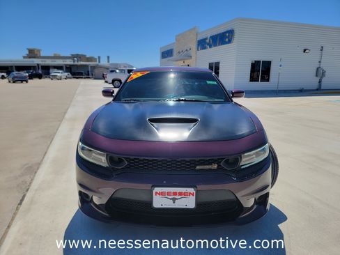 Used 2021 Dodge Charger Scat Pack w/ Navigation & Travel Group image 2