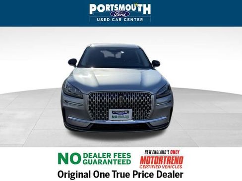 Used 2023 Lincoln Corsair AWD w/ Equipment Group 101A image 9