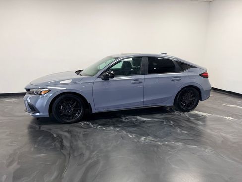 Used 2023 Honda Civic Sport Touring image 2