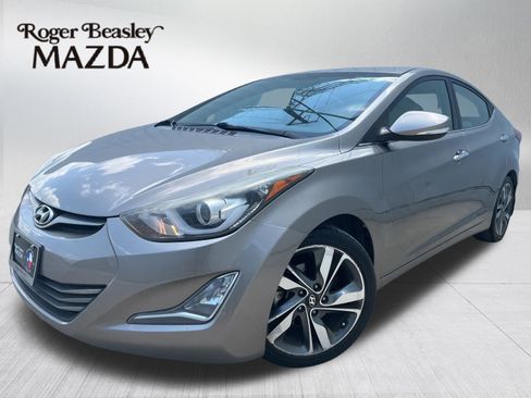 Used 2015 Hyundai Elantra Limited FWD image 1