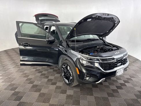 Used 2024 Kia Seltos SX AWD/4WD image 14