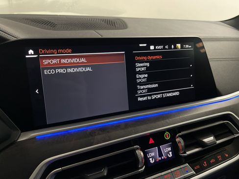 Used 2023 BMW X5 xDrive40i w/ Premium Package image 17