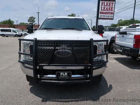 Used 2018 Ford F250 XL w/ Power Equipment Group AWD/4WD image 8