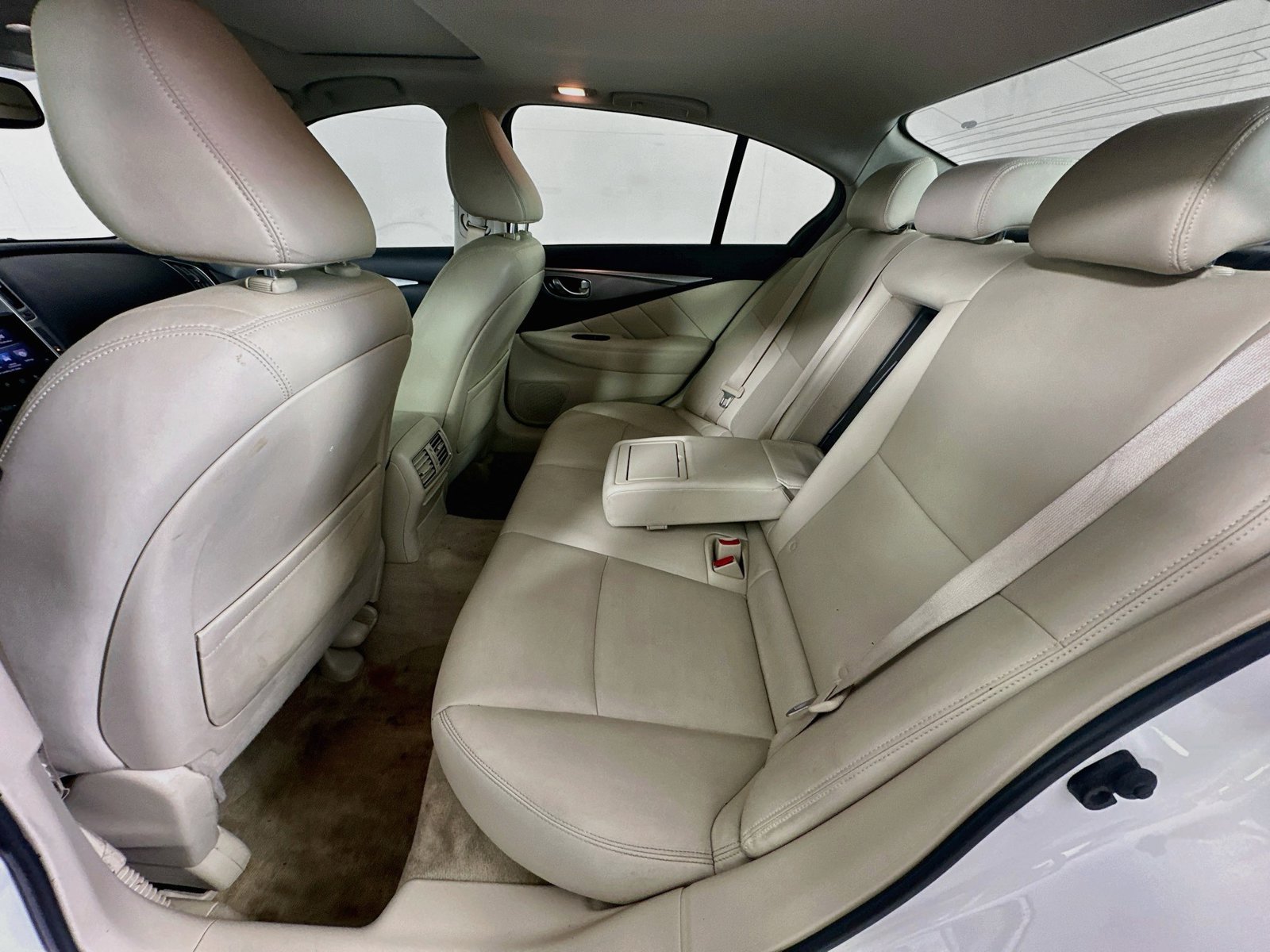Used 2015 INFINITI Q50 Premium w/ Navigation Package AWD/4WD image 23