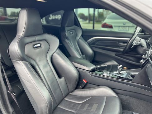 Used 2018 BMW M4 Coupe RWD image 45