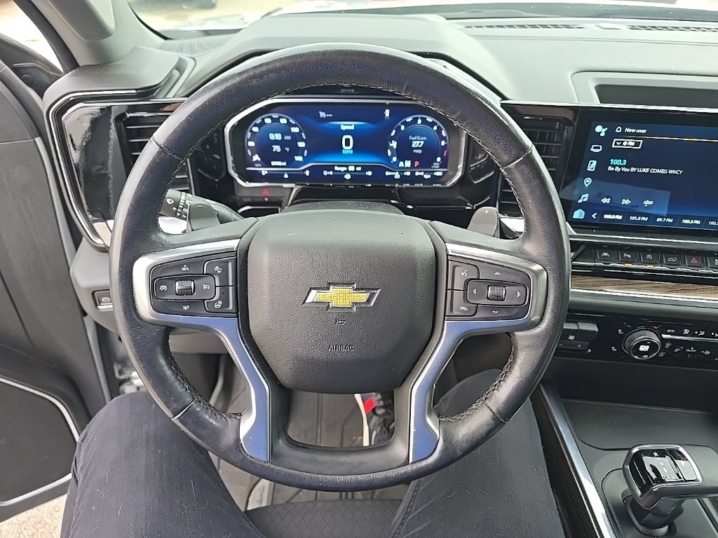 Used 2022 Chevrolet Silverado 1500 LT w/ Safety Package AWD/4WD image 19