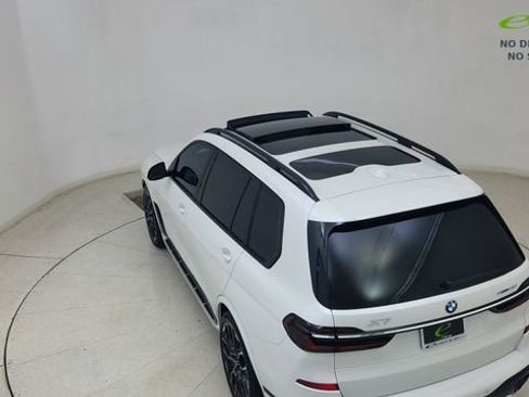 Used 2023 BMW X7 xDrive40i w/ Executive Package AWD/4WD image 90