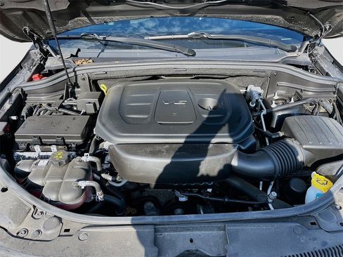 Used 2022 Jeep Grand Cherokee Laredo X image 29