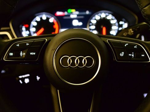 Certified 2023 Audi A4 2.0T Premium w/ Convenience Package image 34