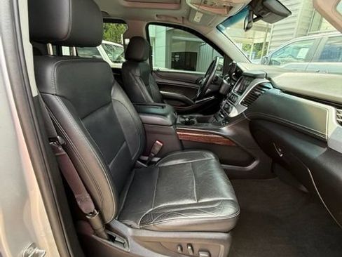Used 2017 GMC Yukon SLT w/ Open Road Package RWD image 10