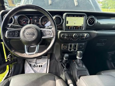 Used 2019 Jeep Wrangler Unlimited Sahara AWD/4WD image 20