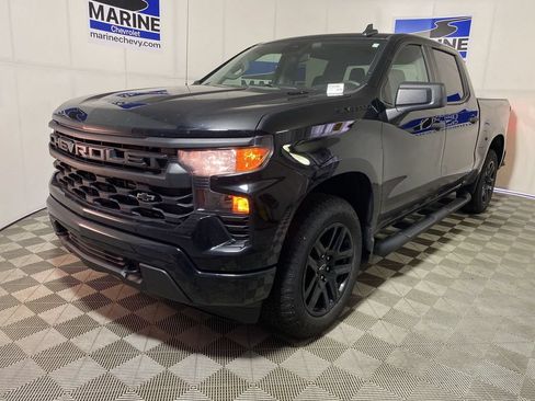 Used 2025 Chevrolet Silverado 1500 Custom w/ Turbomax Blackout Package AWD/4WD image 14