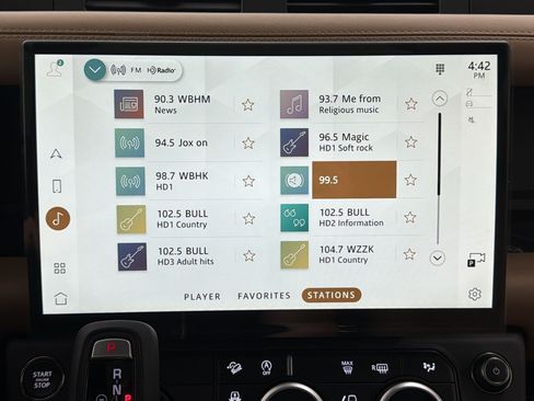 New 2026 Land Rover Defender 110 X-Dynamic SE AWD/4WD image 19