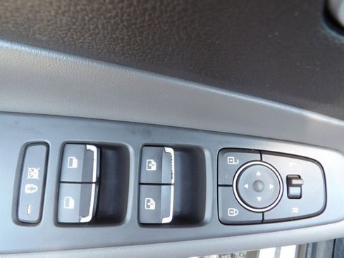 Used 2020 Hyundai Santa Fe Limited FWD image 12