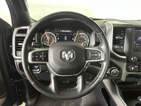 Used 2022 RAM 1500 Big Horn AWD/4WD image 14