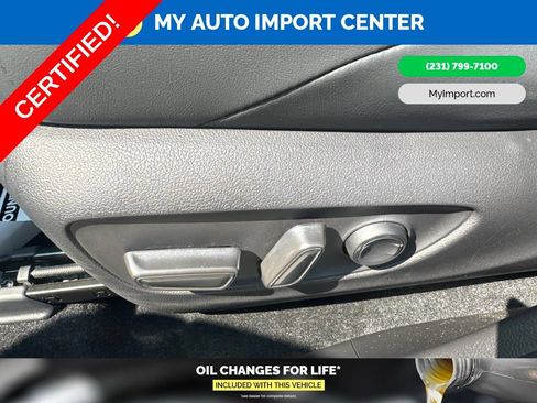 Certified 2025 Toyota RAV4 XSE AWD/4WD image 12