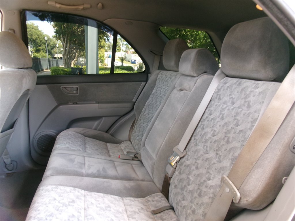 Used 2008 Kia Sorento 2WD image 30