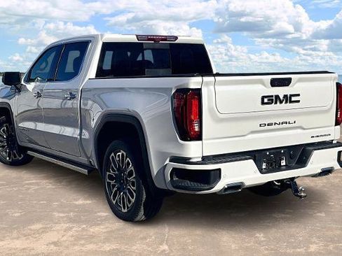 Used 2023 GMC Sierra 1500 Denali Ultimate image 4