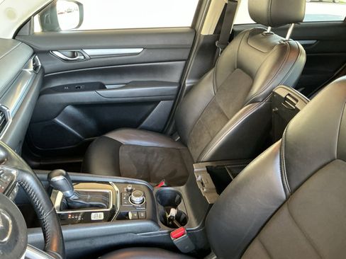Used 2019 MAZDA CX-5 Touring image 12