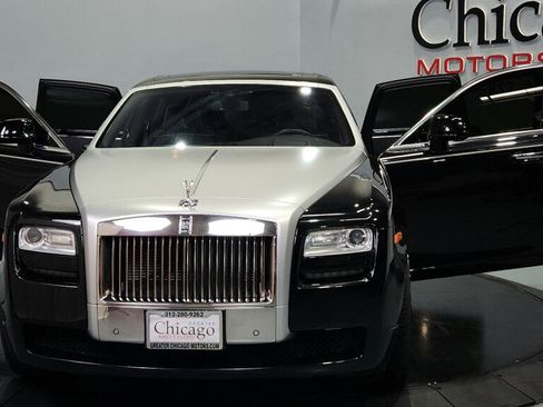 Used 2014 Rolls-Royce Ghost RWD image 17