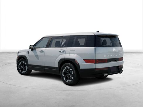 New 2026 Hyundai Santa Fe SE FWD image 3