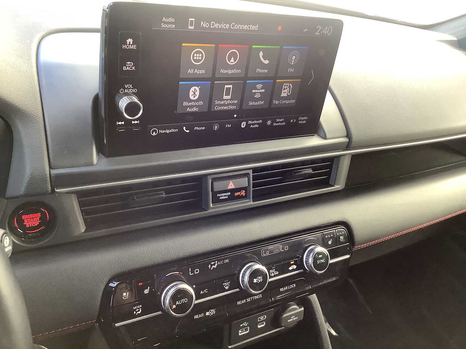 Used 2025 Honda Pilot Black Edition image 18